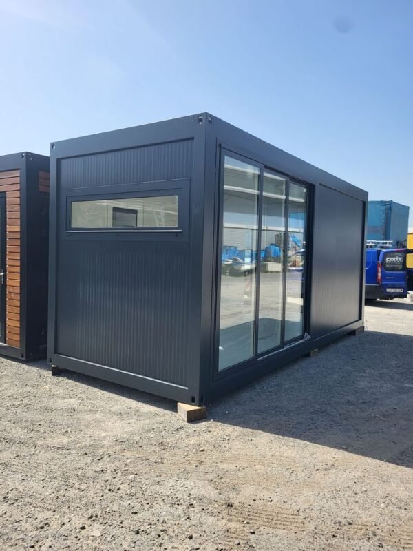 Container ab Lager – Tiny House & Garage Modern Container Homes – Affordable, Sustainable, and Stylish Living Solutions