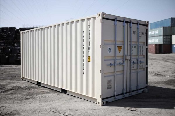 20ft Standard Shipping Container – Durable & Versatile Storage/Transport